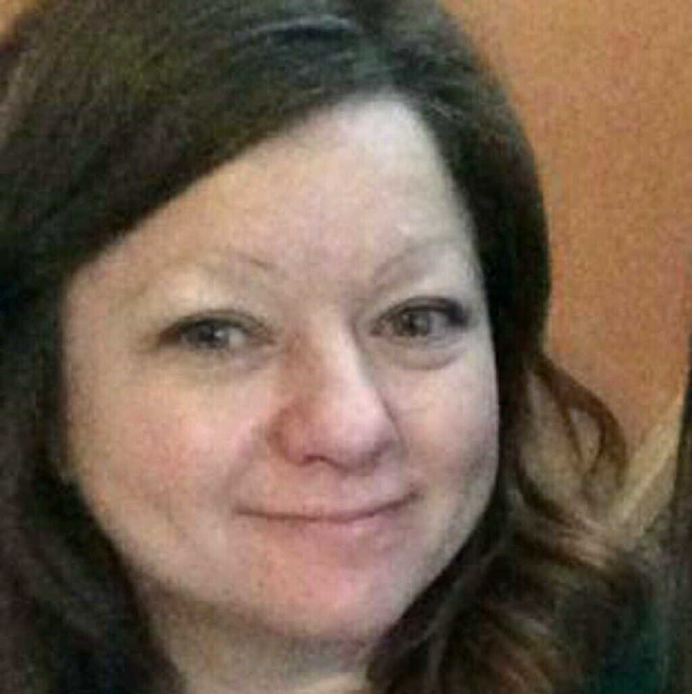 Meet your Posher, Dina